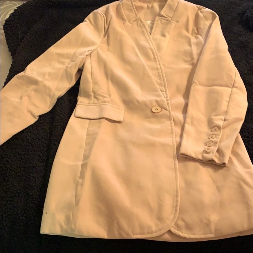 Camel colored 3/4 jacket.